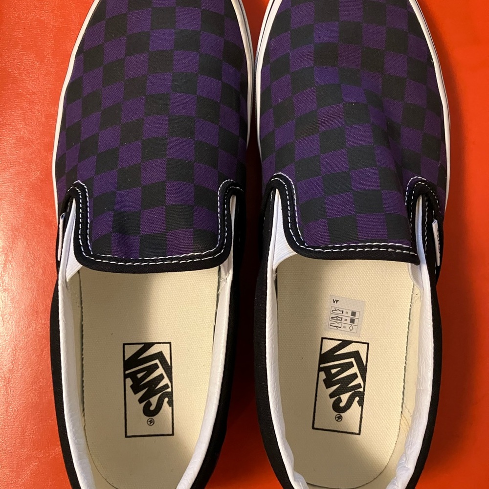 Vans Men's Black and Purple Checkered Slip-On Sneakers